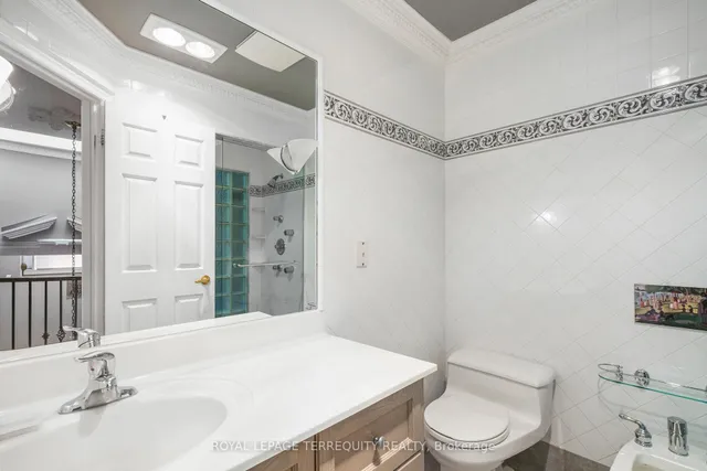 Additional property image - 197 La Rose Ave Unit 18