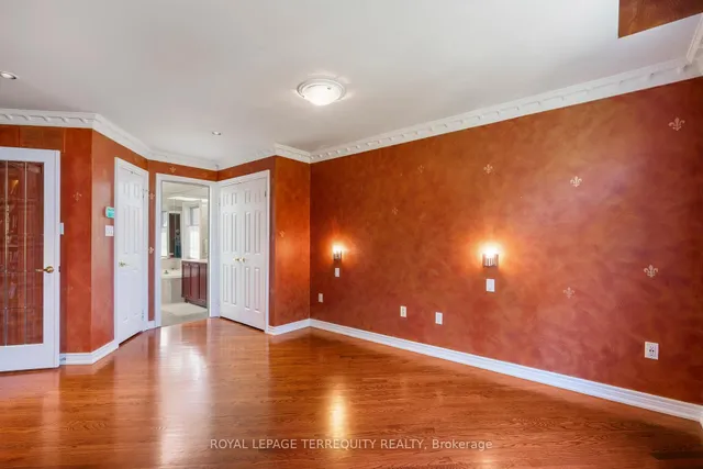 Additional property image - 197 La Rose Ave Unit 18