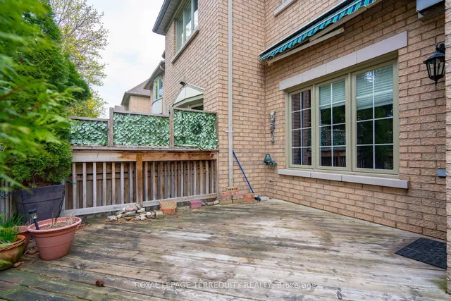 Additional property image - 197 La Rose Ave Unit 18