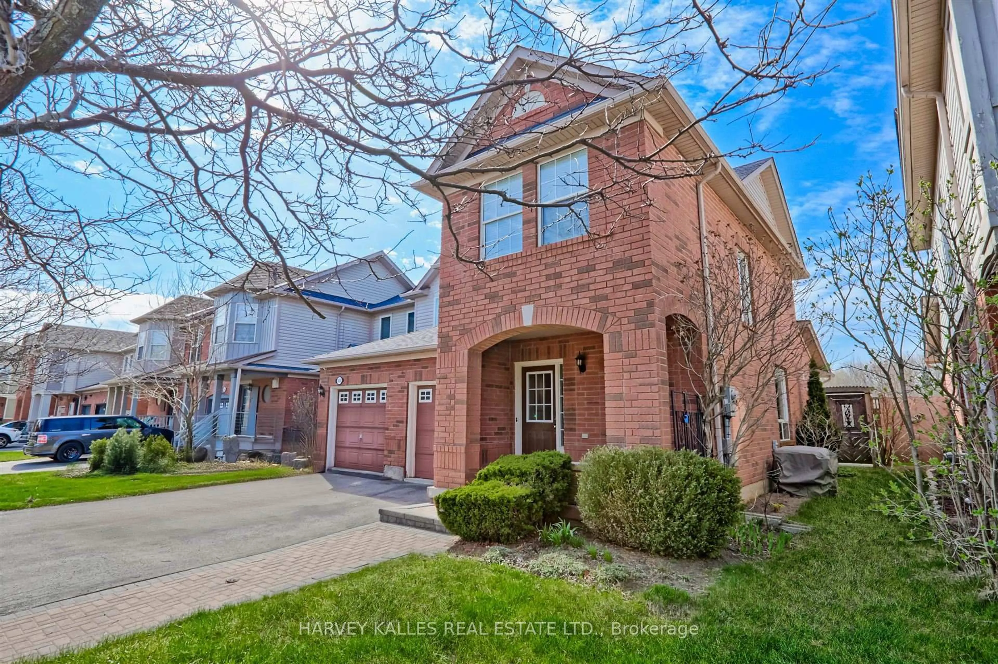 Home with brick exterior material, street for 834 Mckay Cres, Milton Ontario L9T 6L2