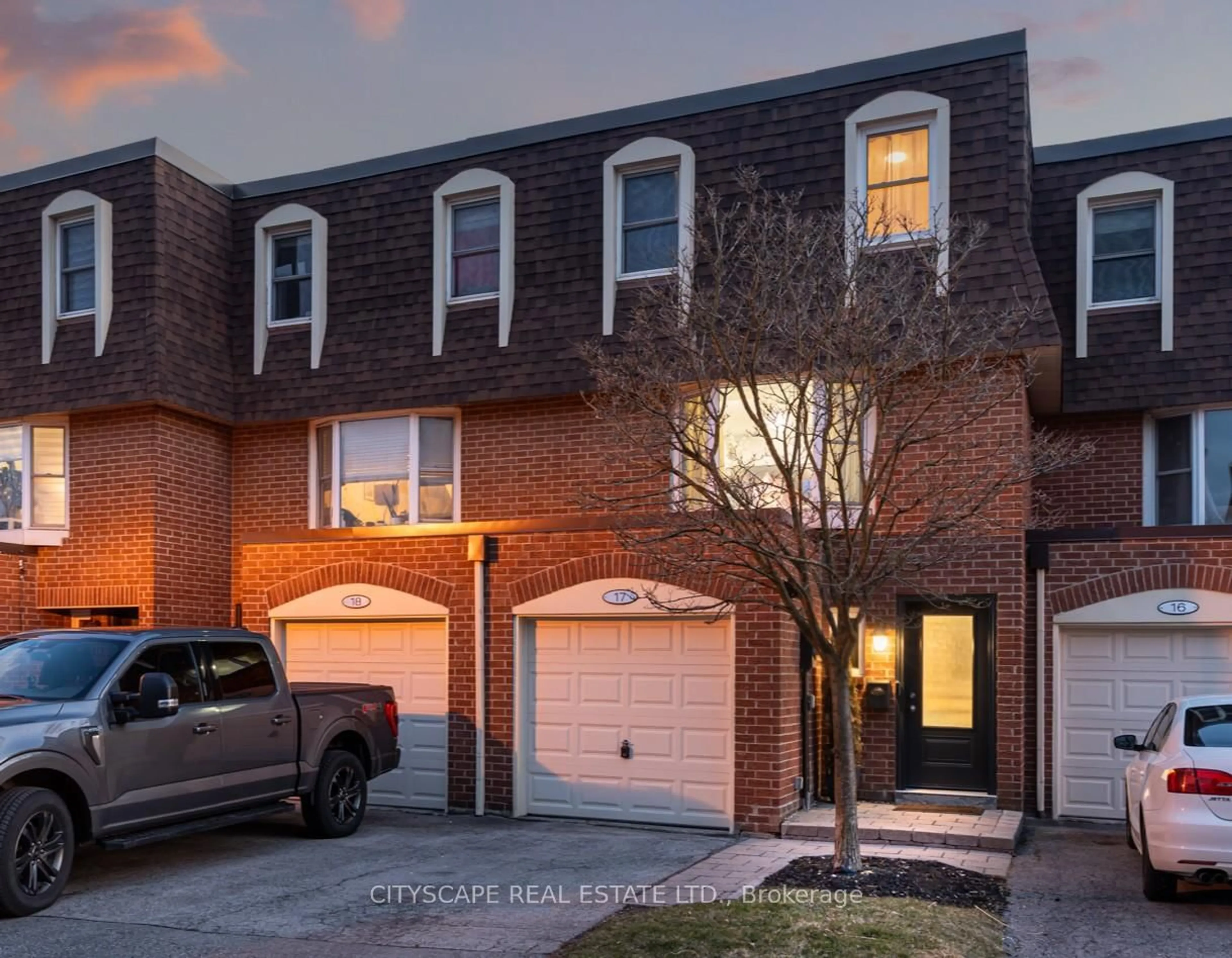 Home with brick exterior material, street for 30 Heslop Rd #17, Milton Ontario L9T 1B3