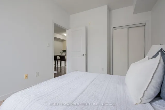 Additional property image - 5317 Upper Middle Rd Unit 316