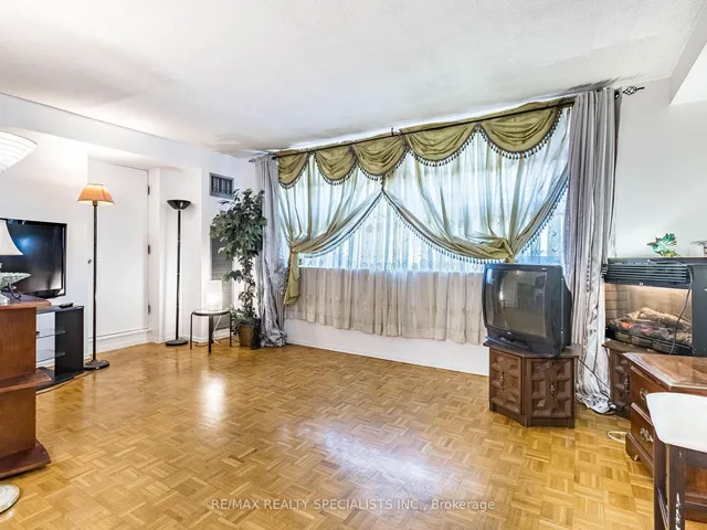Additional property image - 4 Lisa St Unit 610