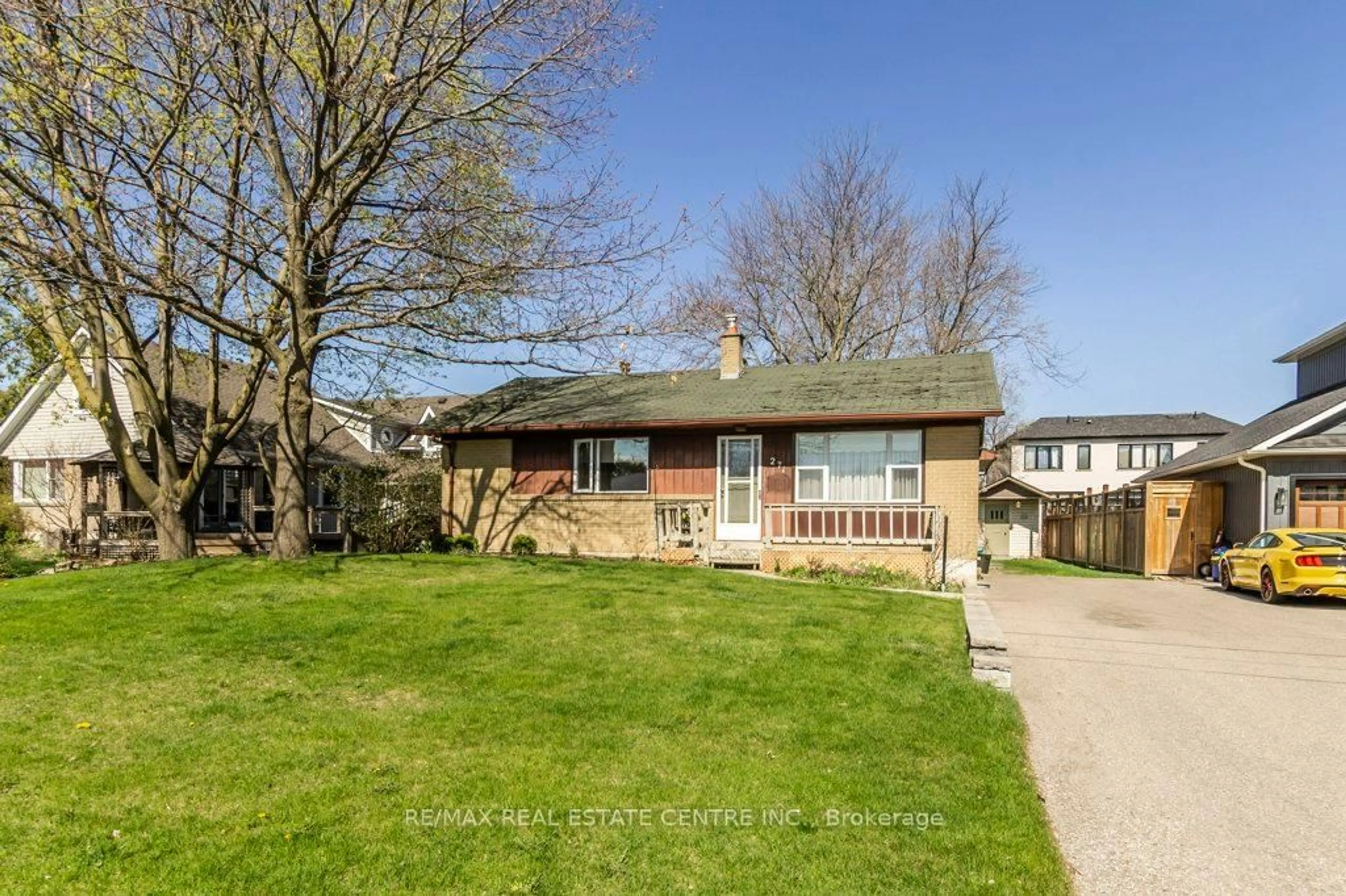 Unknown for 271 Elmwood Cres, Milton Ontario L9T 1C3