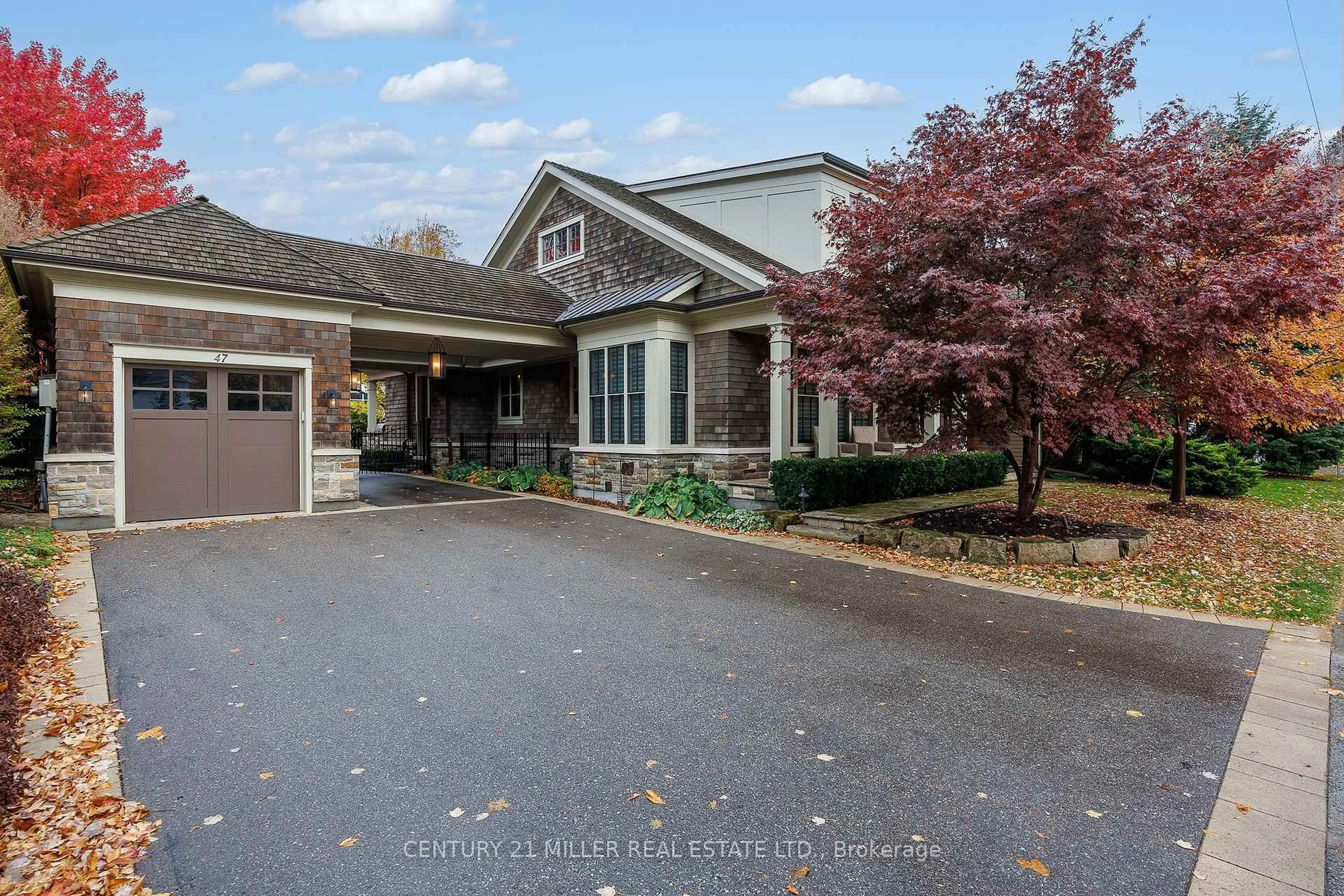 Unknown for 47 Allan St, Oakville Ontario L6J 3M7