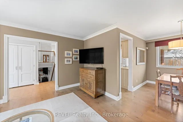 Additional property image - 637 Thornwood Ave