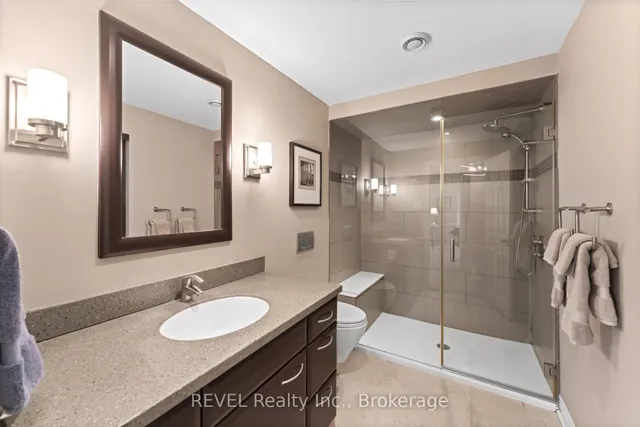 Additional property image - 637 Thornwood Ave