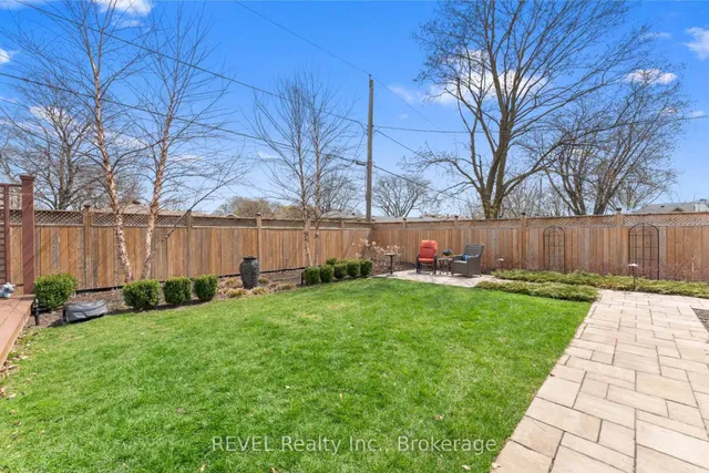 Additional property image - 637 Thornwood Ave