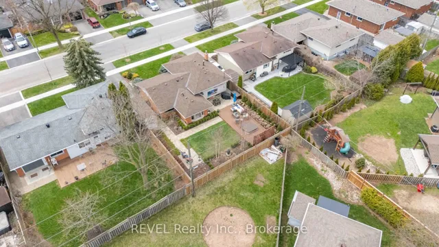 Additional property image - 637 Thornwood Ave