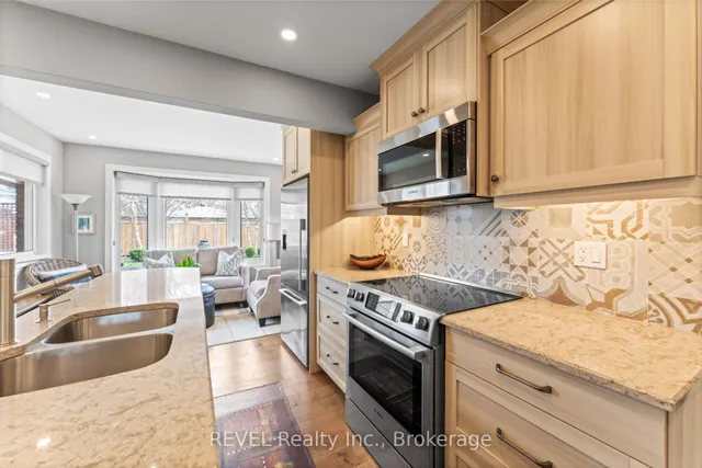 Additional property image - 637 Thornwood Ave