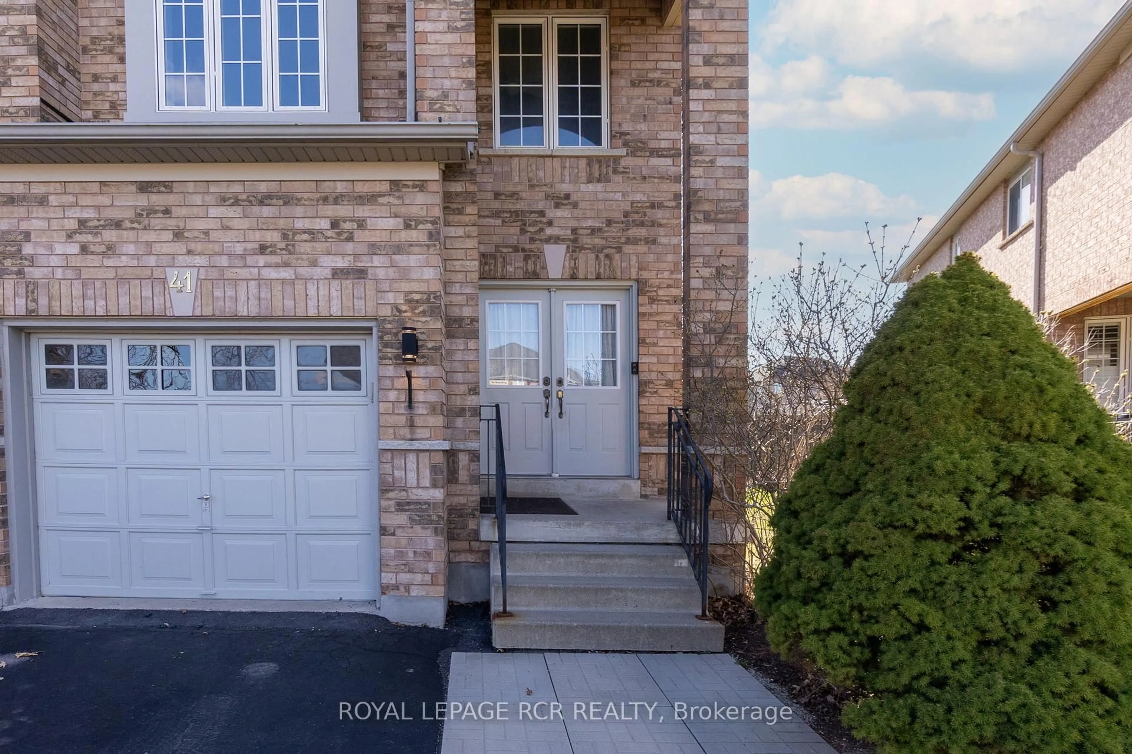 Unknown for 41 Ironhorse Cres, Caledon Ontario L7E 2K6