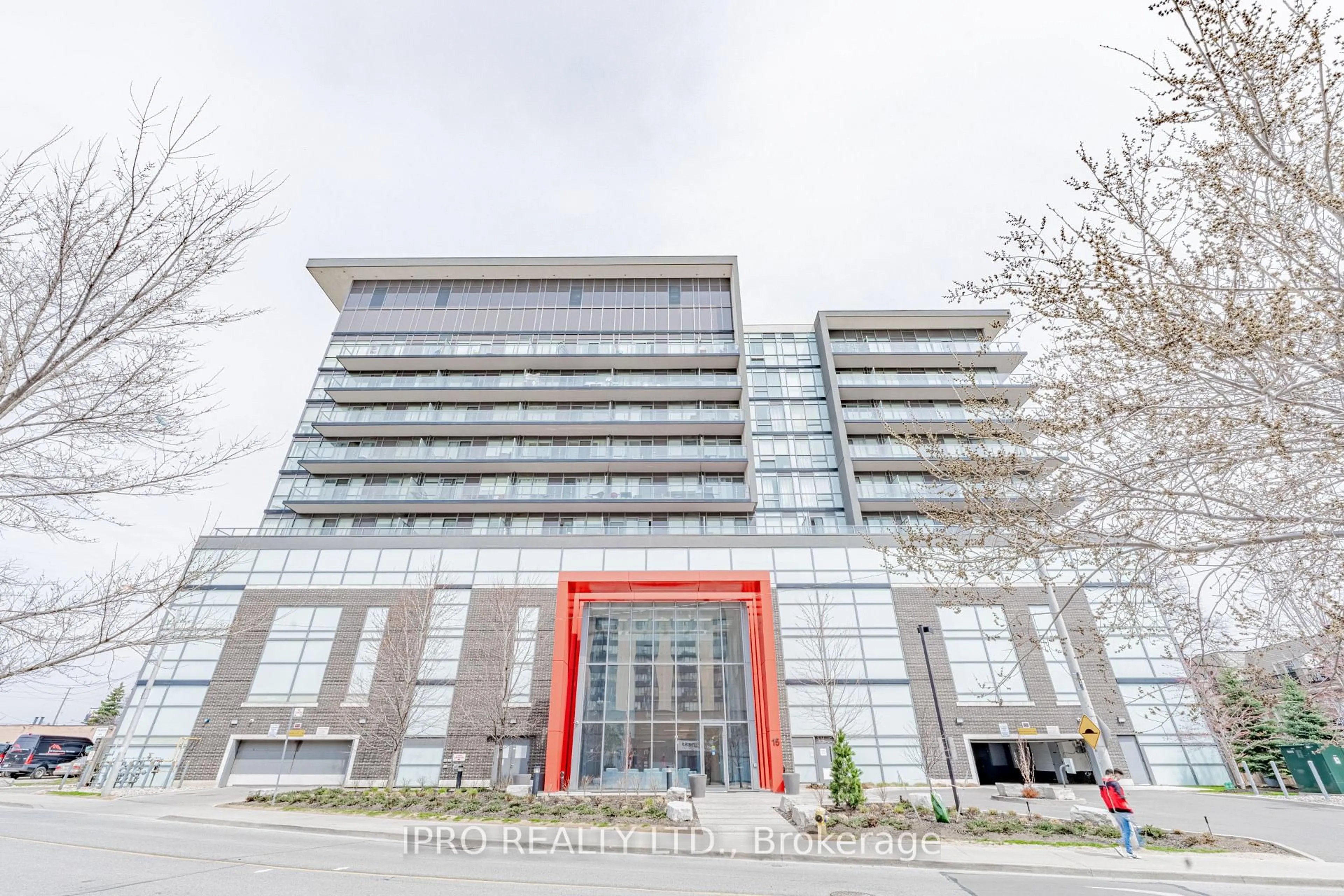Indoor foyer for 15 James Finlay Way #625, Toronto Ontario M3M 0B3