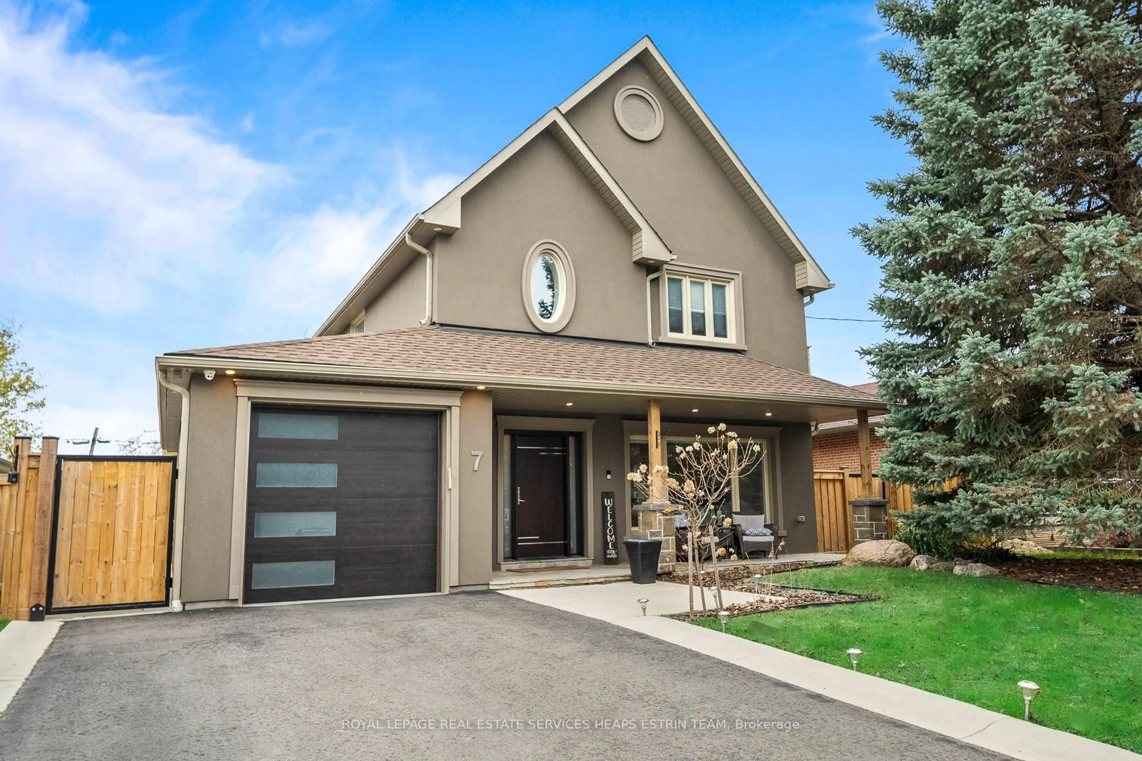 Home with brick exterior material, street for 7 Forest Path Crt, Toronto Ontario M9V 1L4