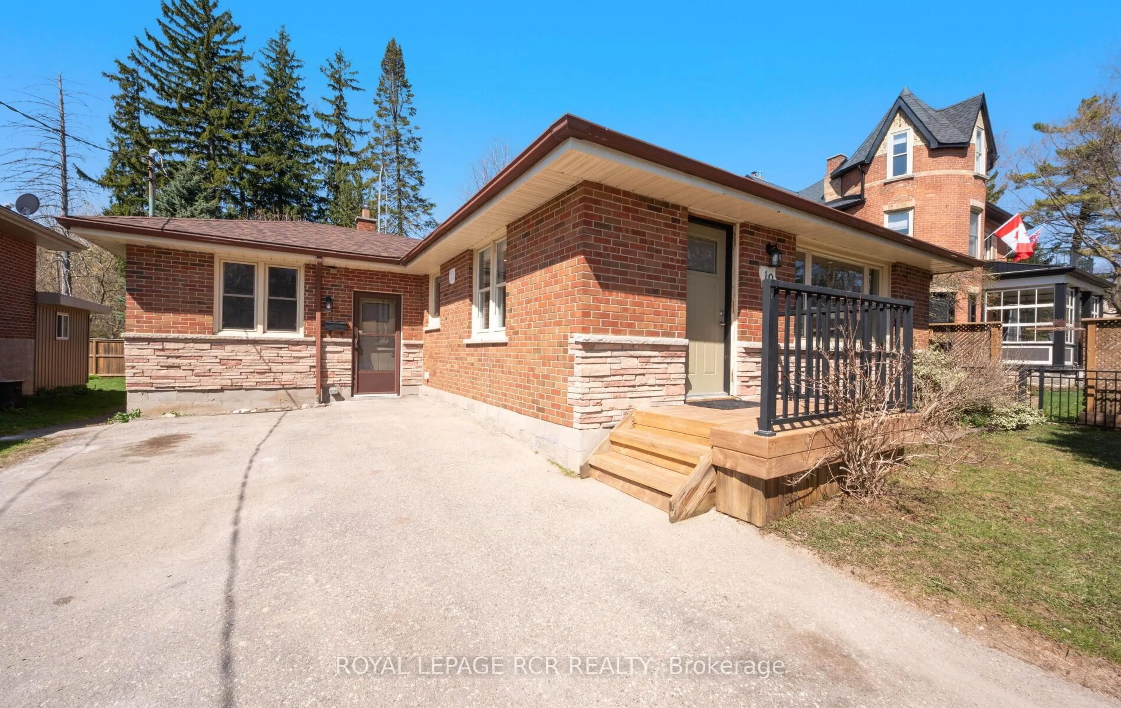 Home with brick exterior material, street for 10 Faulkner St, Orangeville Ontario L9W 2G3