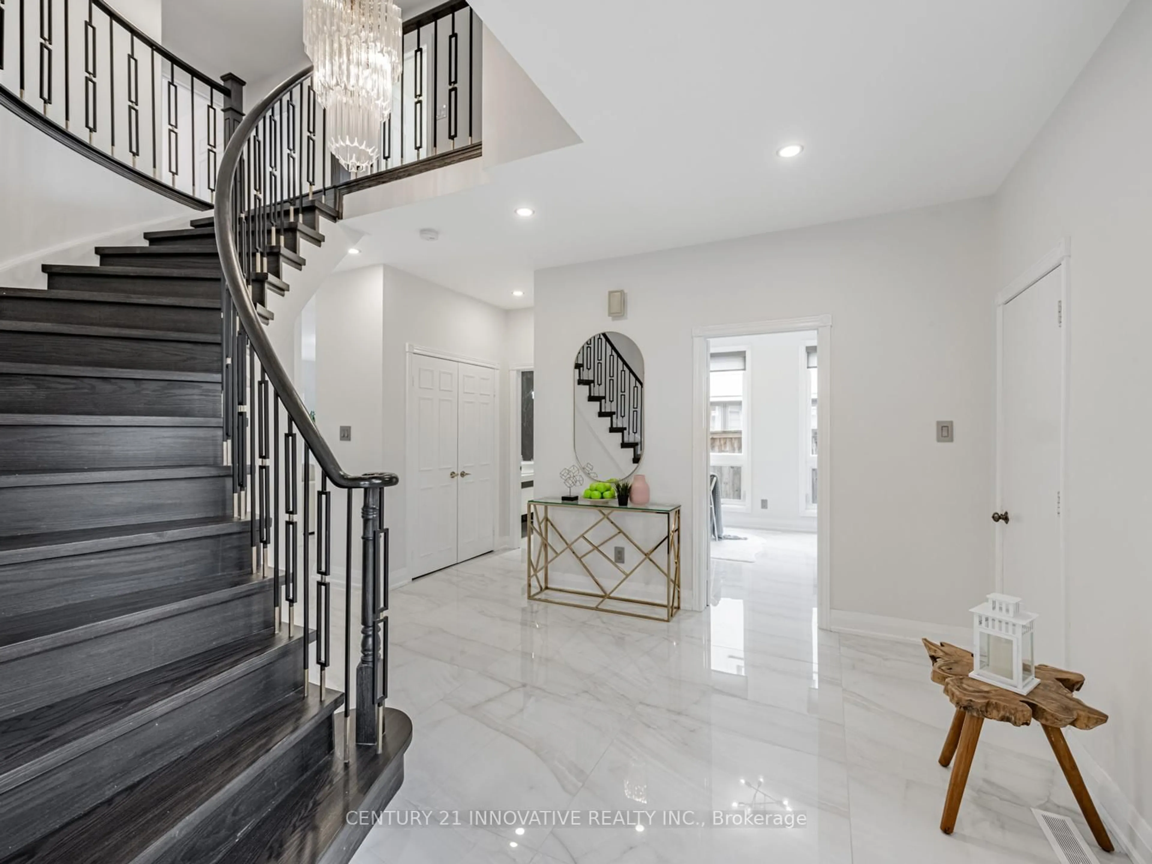 Unknown for 4469 Beacon Lane, Mississauga Ontario L5C 4K9