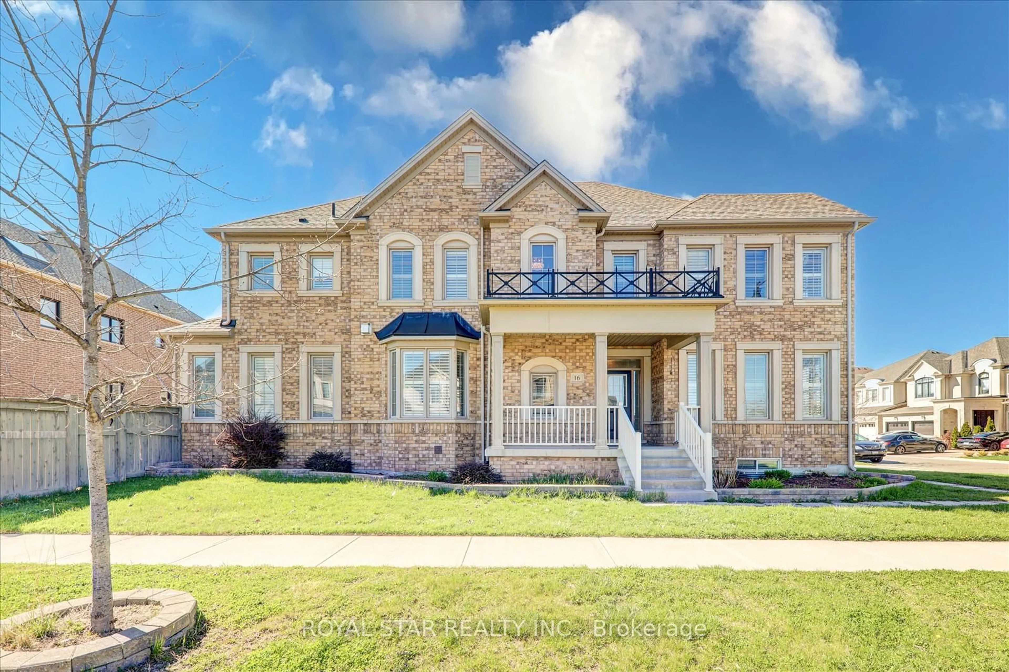 Home with brick exterior material, street for 16 Vetch St, Brampton Ontario L6Y 6C2