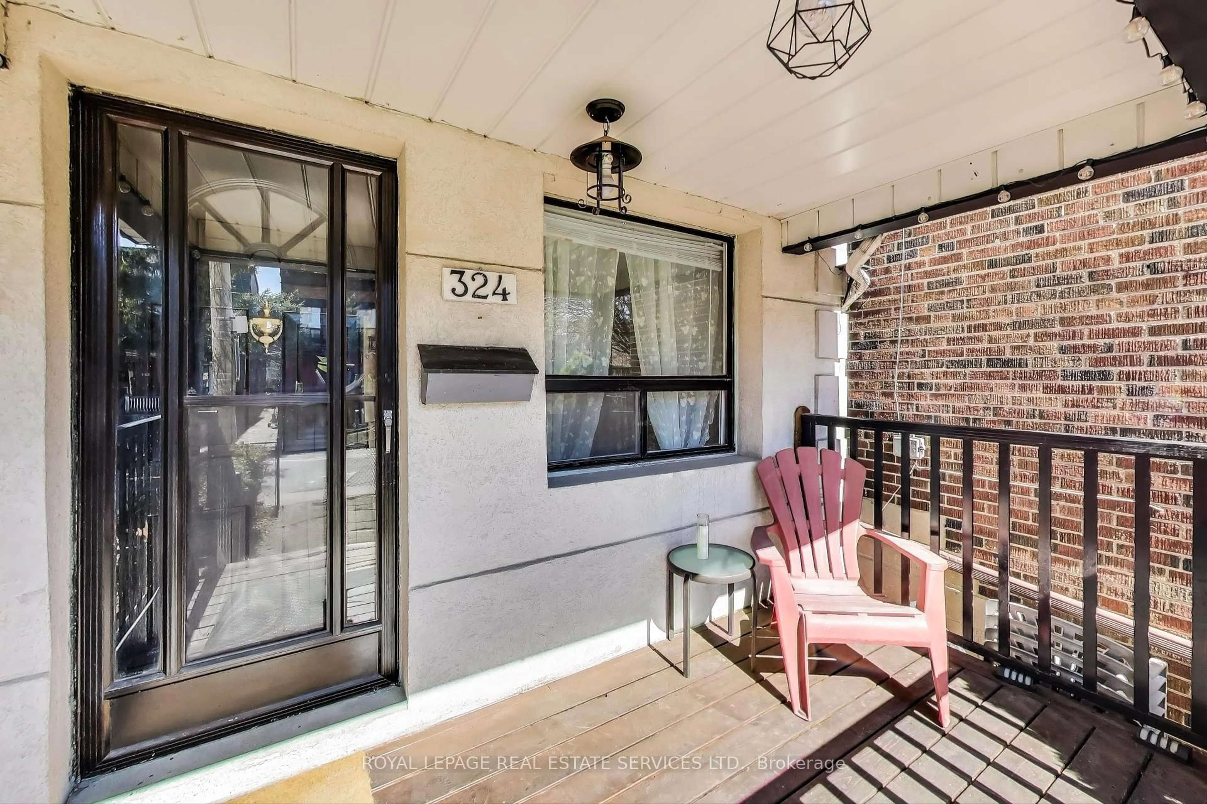 Indoor entryway for 324 St. Johns Rd, Toronto Ontario M6S 2K4