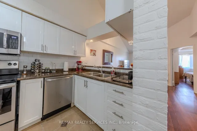 Additional property image - 103 Bristol Rd Unit 210