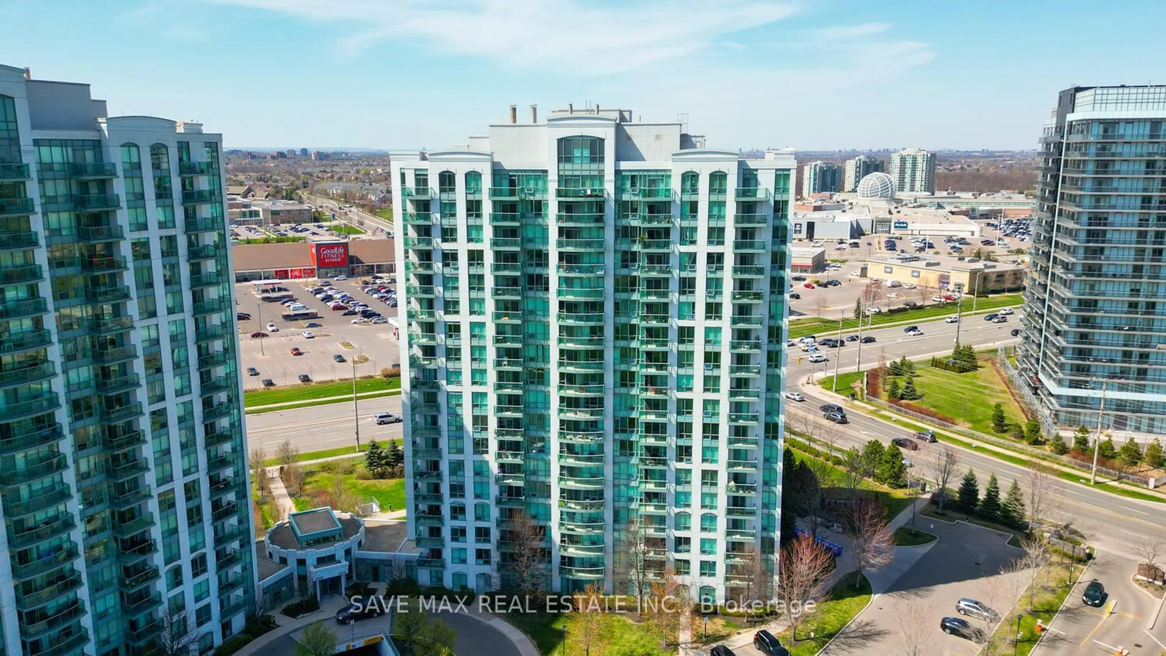 A pic from outside/outdoor area/front of a property/back of a property/a pic from drone, city buildings view from balcony for 4900 Glen Erin Dr #1801, Mississauga Ontario L5M 7S2