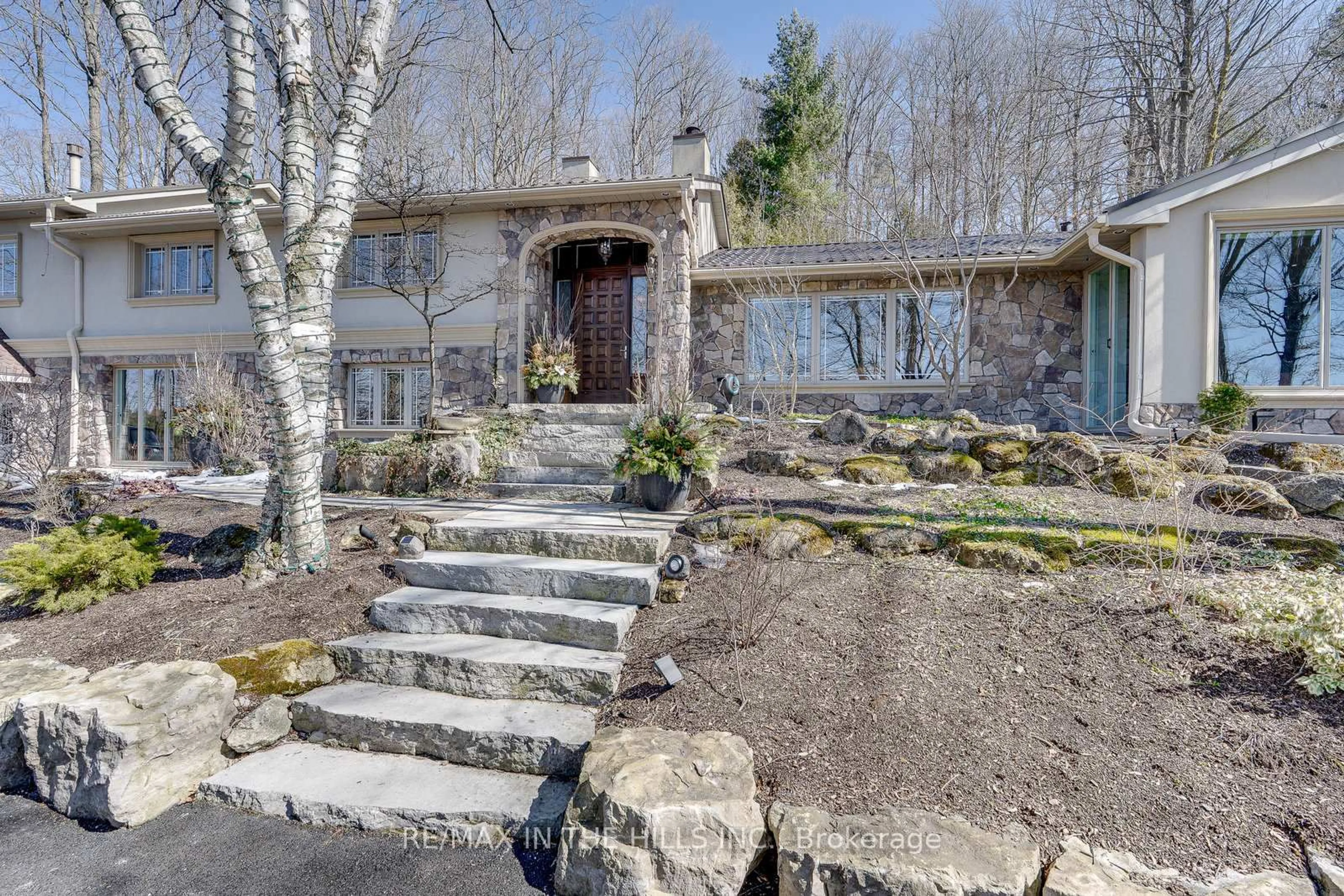 Unknown for 15357 Mclaughlin Rd, Caledon Ontario L7C 2B5