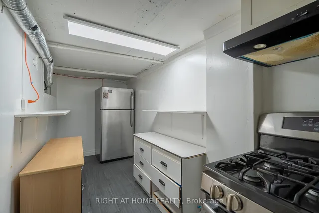 Additional image 10 of 76 Habitant Dr