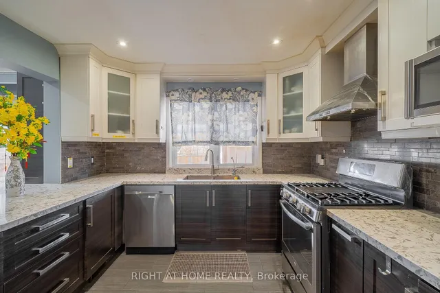 Additional image 21 of 76 Habitant Dr