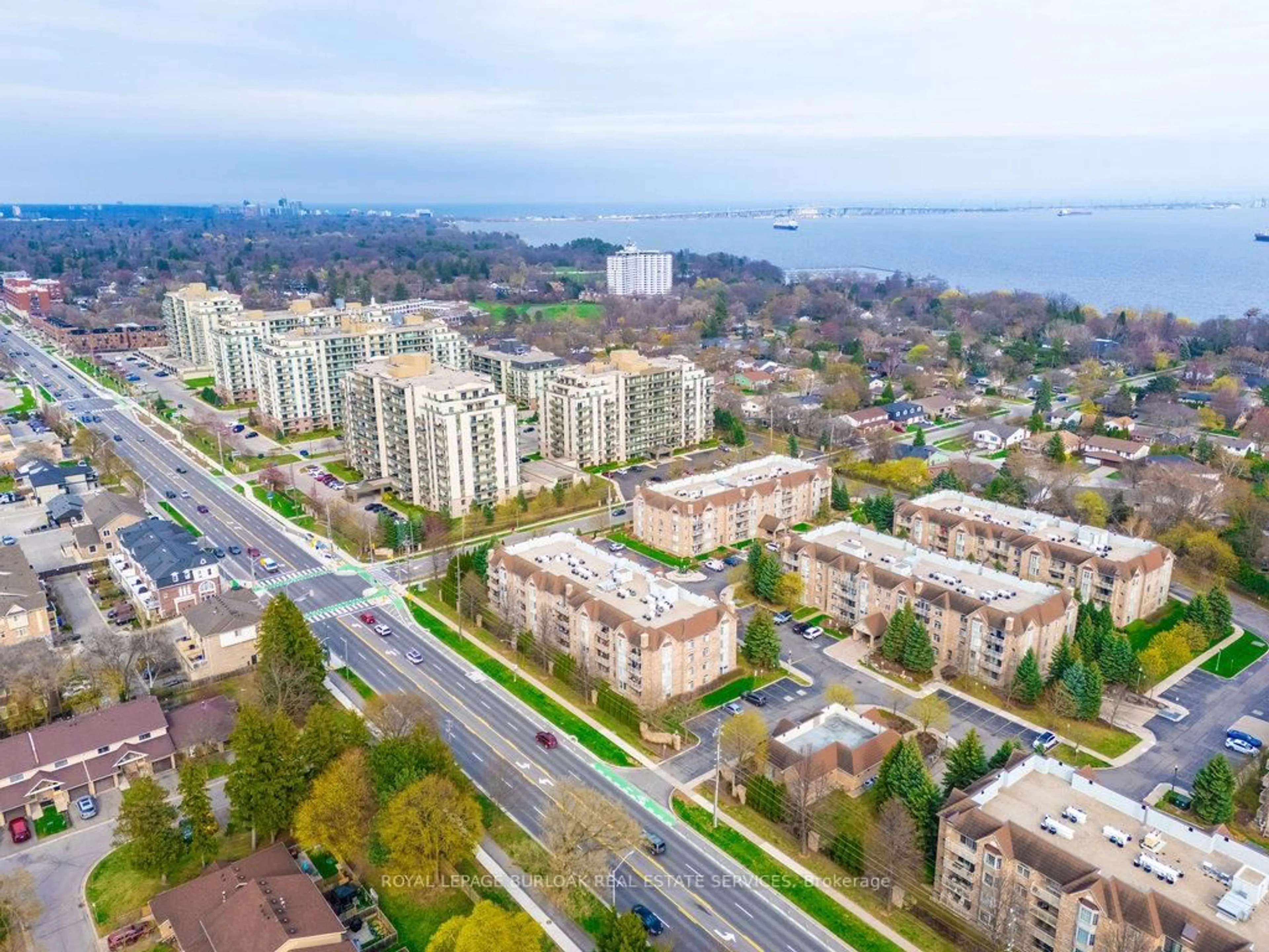 A pic from outside/outdoor area/front of a property/back of a property/a pic from drone, city buildings view from balcony for 216E Plains Rd #109, Burlington Ontario L7T 4L1