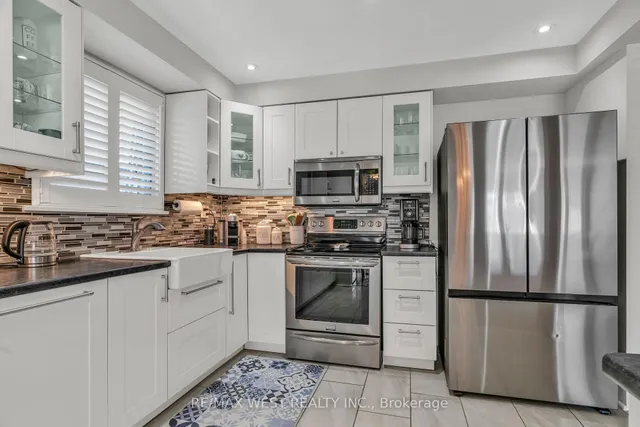 Additional property image - 2229 Promenade Crt