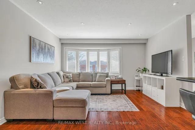 Additional property image - 2229 Promenade Crt