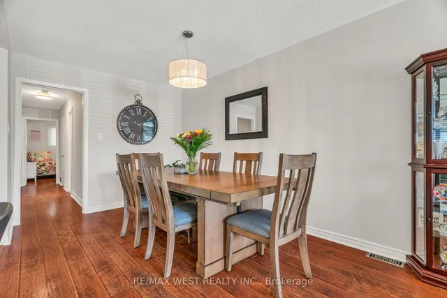Additional property image - 2229 Promenade Crt