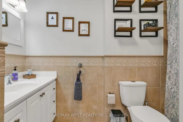 Additional property image - 2229 Promenade Crt