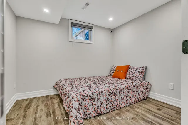 Additional property image - 2229 Promenade Crt