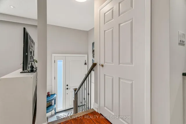 Additional property image - 2229 Promenade Crt