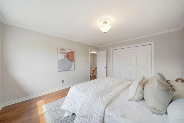 Additional property image - 5215 Micmac Cres