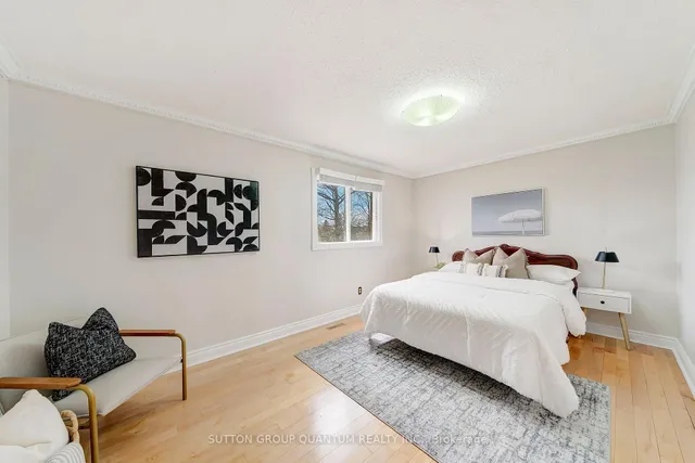 Additional property image - 5215 Micmac Cres