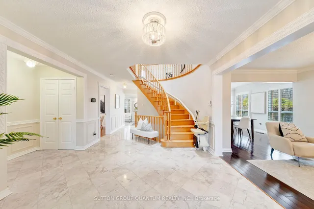 Additional property image - 5215 Micmac Cres