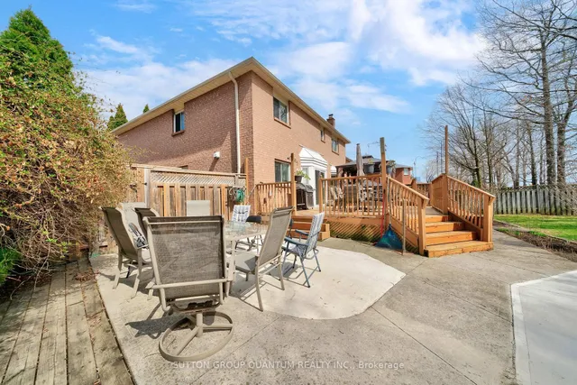 Additional property image - 5215 Micmac Cres