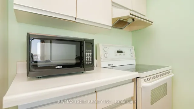 Additional property image - 12 Laurelcrest St Unit 1209