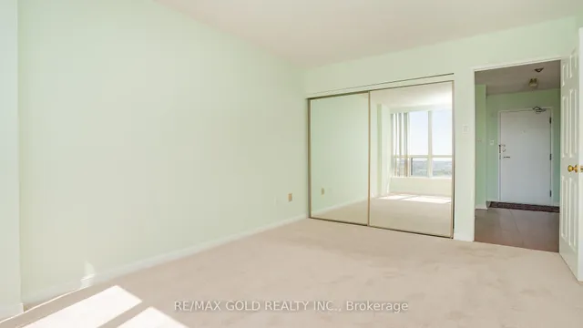 Additional property image - 12 Laurelcrest St Unit 1209
