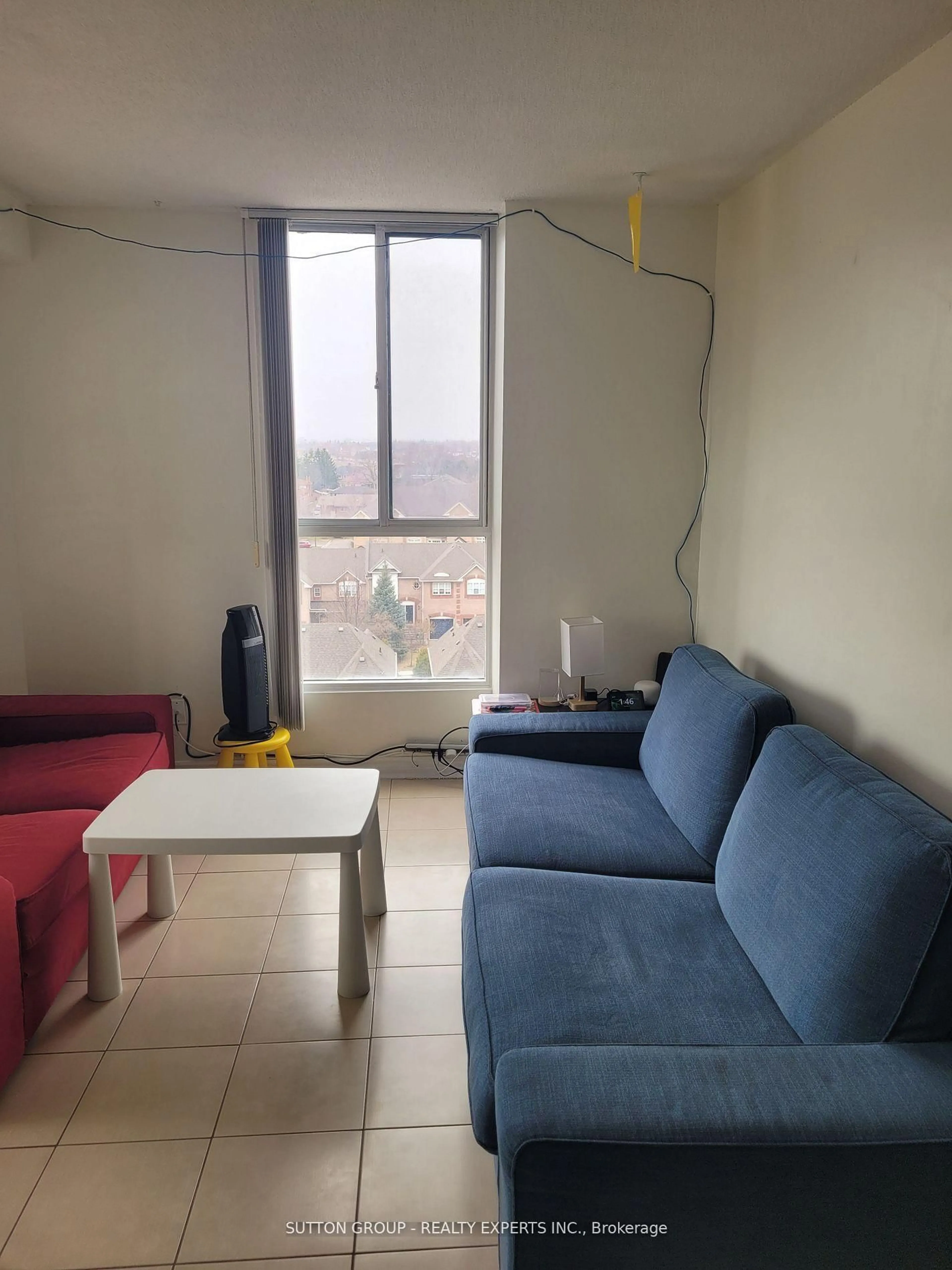A pic of a room for 155 Hillcrest Ave #704, Mississauga Ontario L5B 3Z2