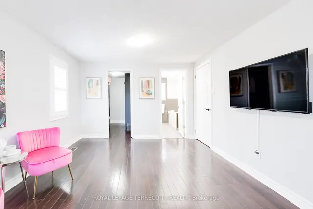 Additional property image - 4242 Petersburg Cres