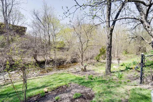 Additional property image - 4242 Petersburg Cres