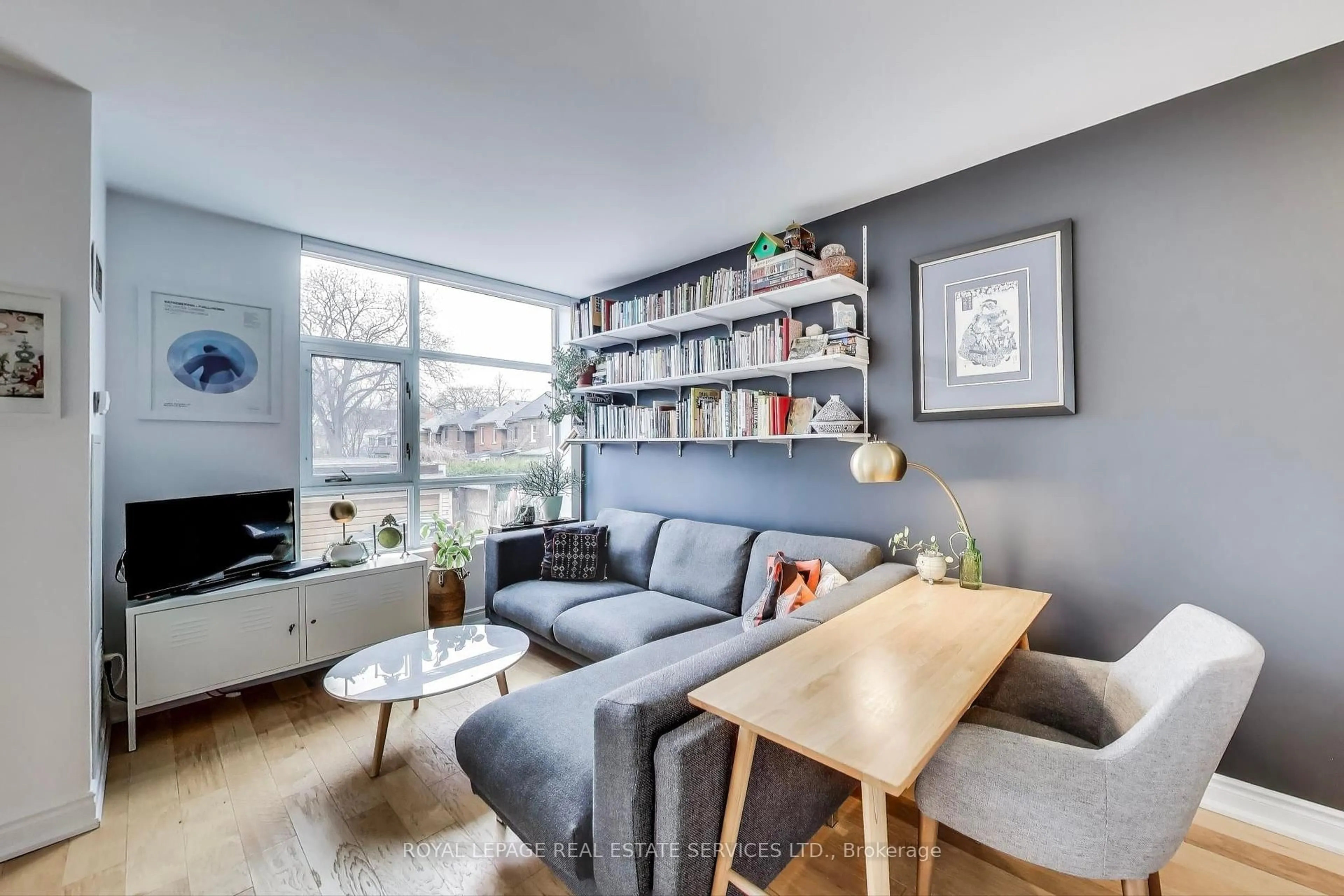 Living room with furniture, unknown for 2495 Dundas St #201, Toronto Ontario M6P 1X4