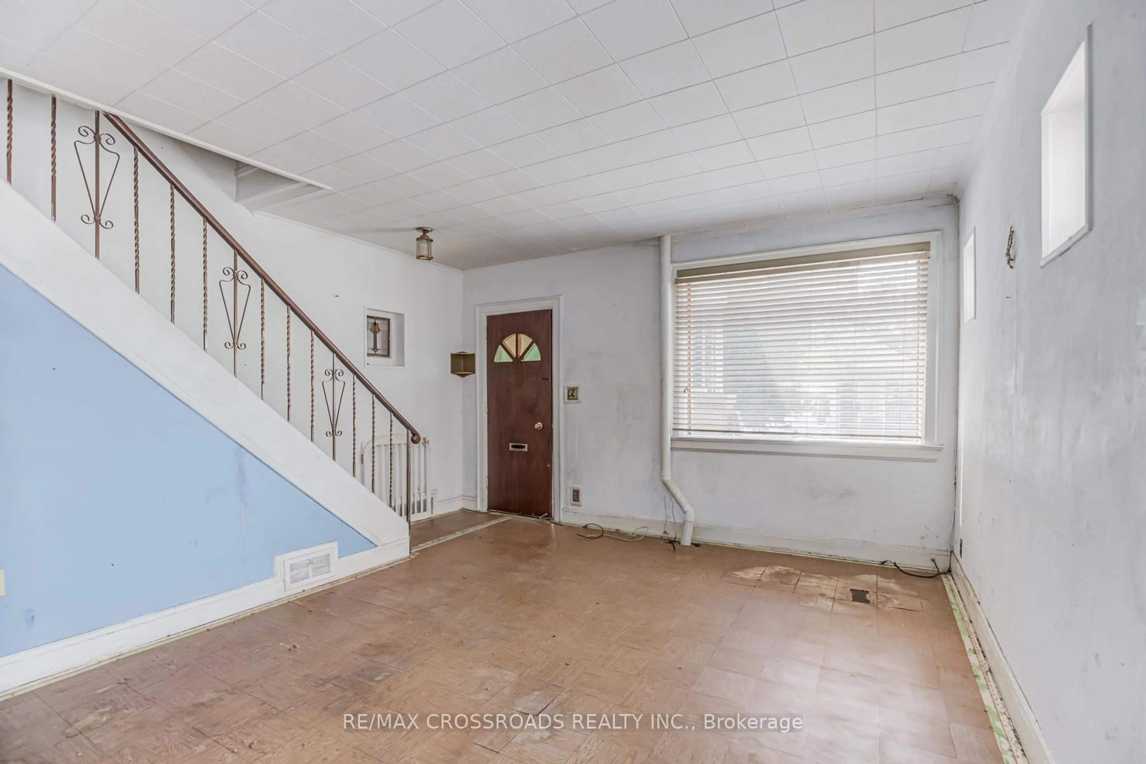 A pic of a room for 216 Livingstone Ave, Toronto Ontario M6E 2M2