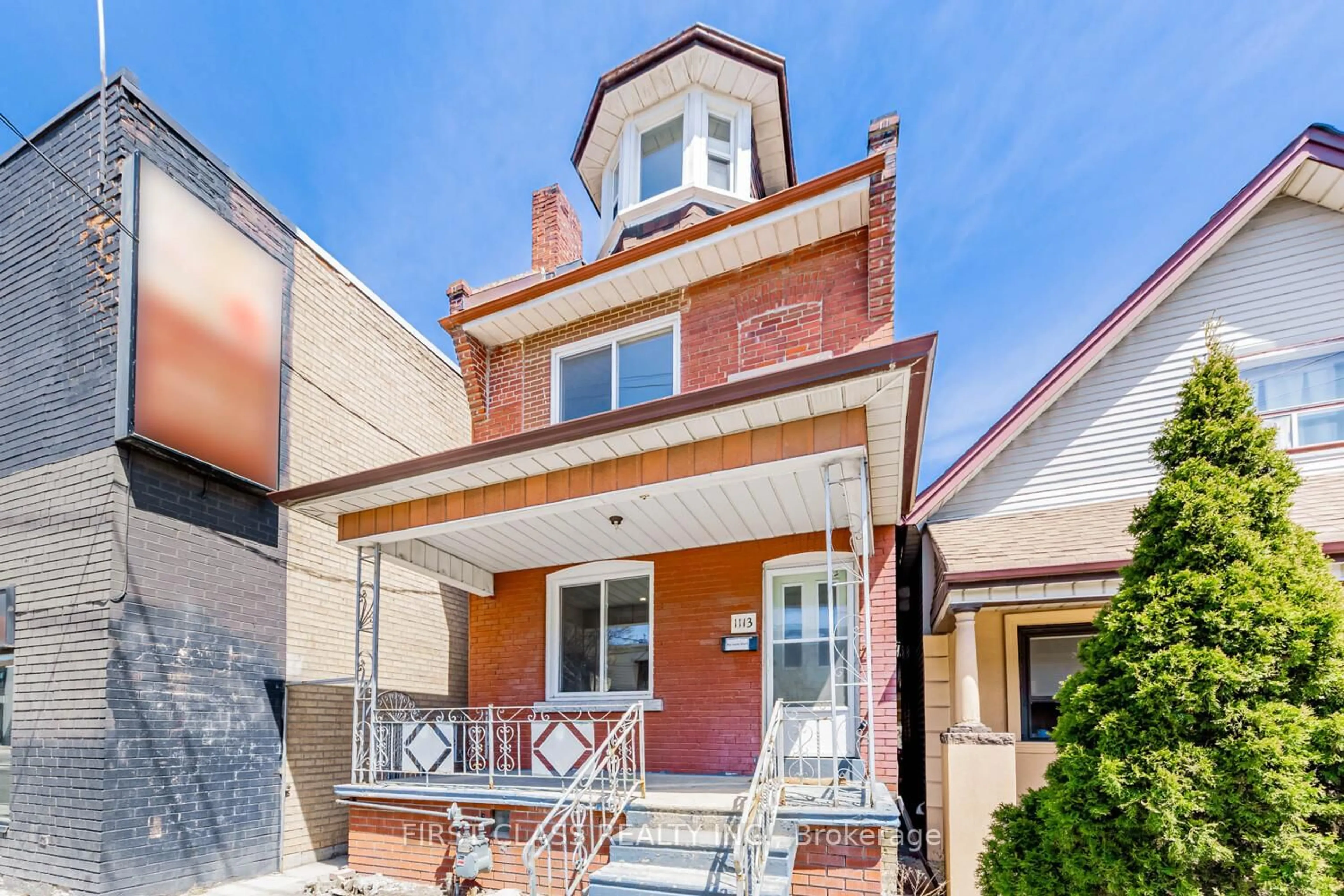 Home with brick exterior material, street for 1113 Dufferin St, Toronto Ontario M6H 4B5