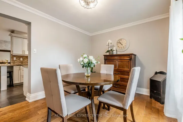 Additional property image - 481 Bell St
