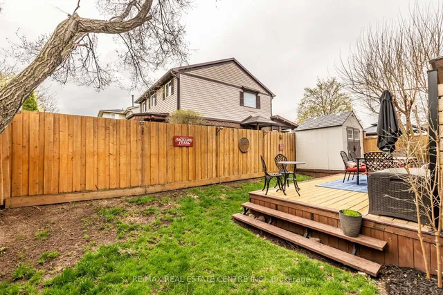 Additional property image - 481 Bell St
