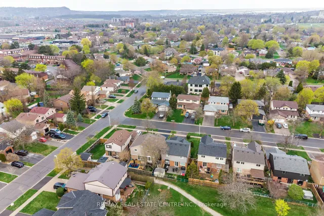 Additional property image - 481 Bell St