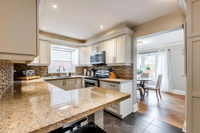Additional property image - 481 Bell St