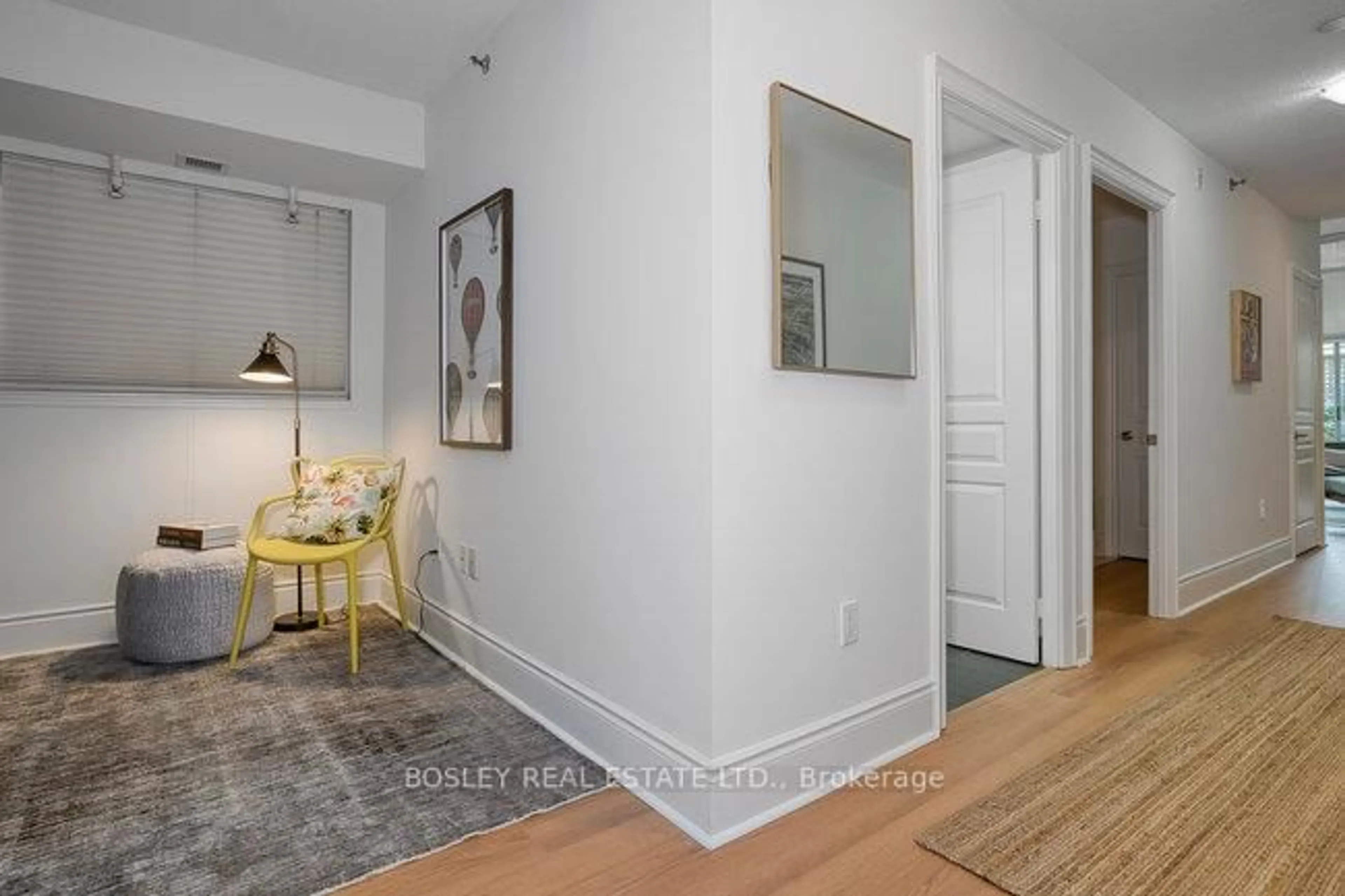 Unknown for 437 Roncesvalles Ave #112, Toronto Ontario M6R 3B9